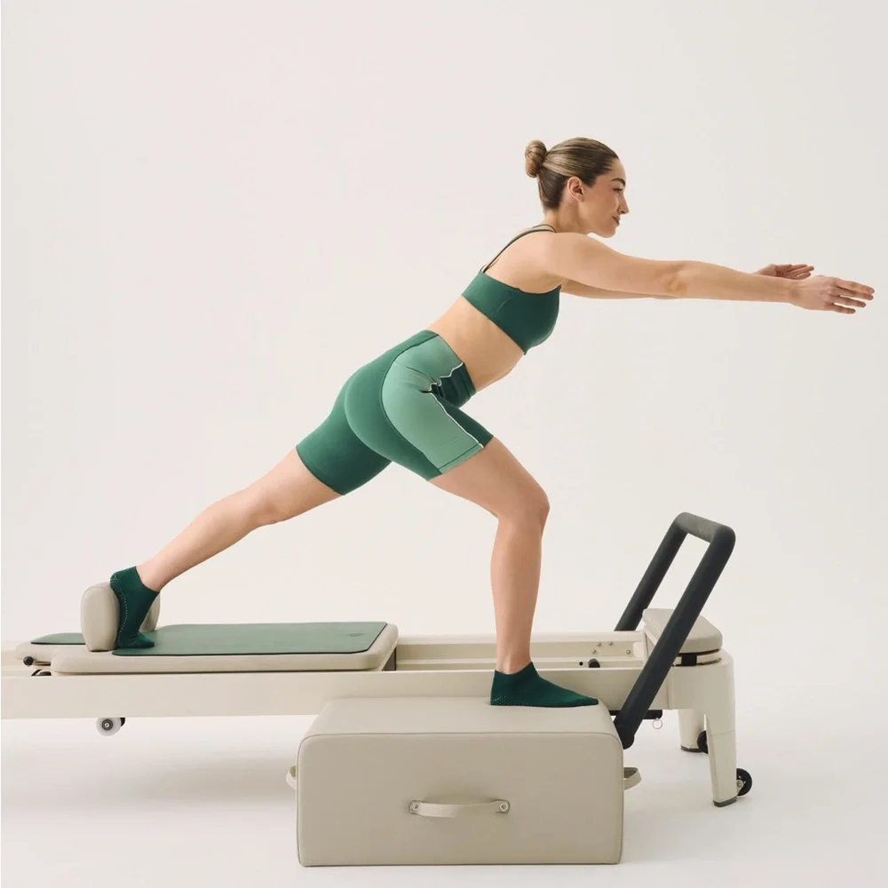 TWO Pairs of MoveActive Low Rise Grip Socks in Pinegreen, Size Small, New - Picture 7 of 9